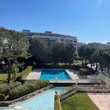 Appartement Bord De Mer Avec Piscine Cagnes-sur-Mer Eksteriør billede