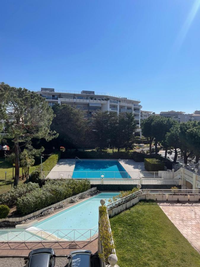 Appartement Bord De Mer Avec Piscine Cagnes-sur-Mer Eksteriør billede